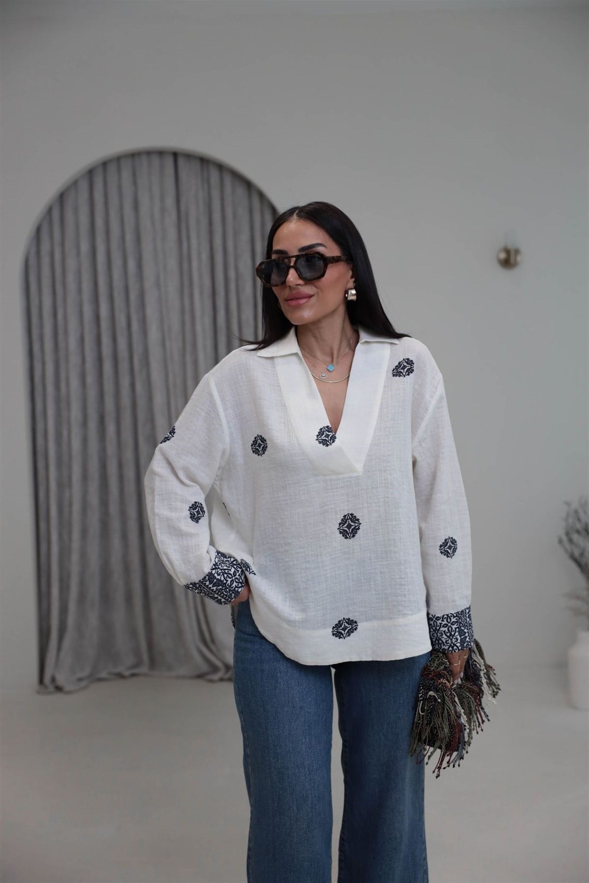 0375 Yaka Detaylı Keten Kumaş Desenli Bluz LACİVERT