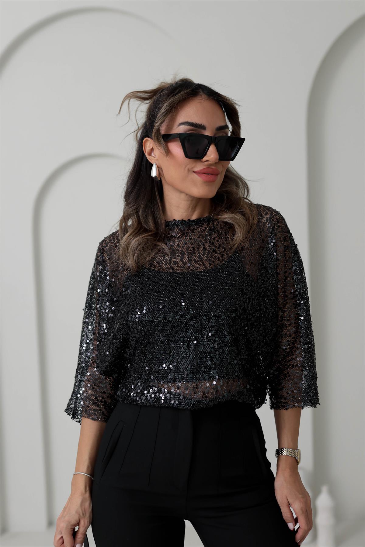 9380 Yarasa Kol Pul Payetli Bluz SİYAH