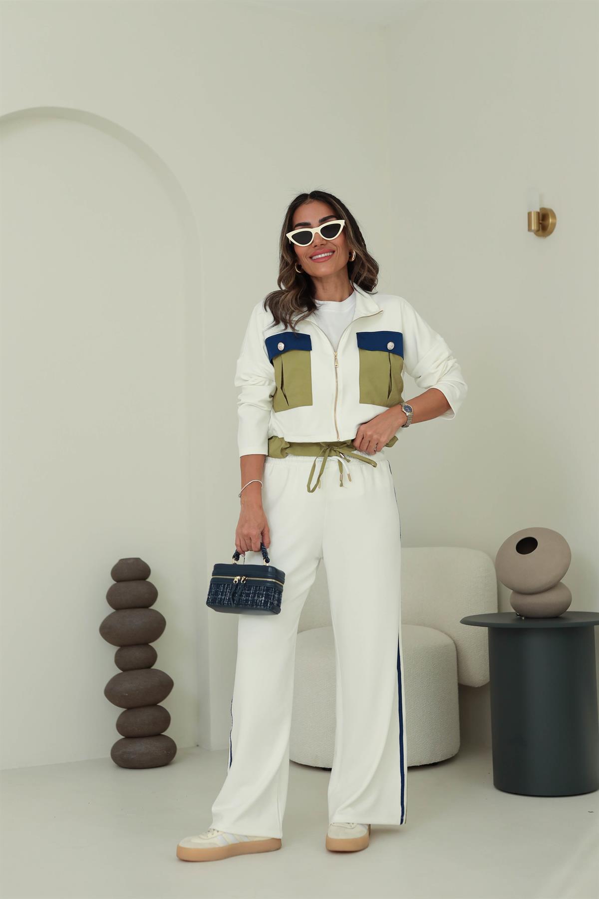 2970 Cepli Gold Düğmeli Premium Kumaş Takım BEYAZ