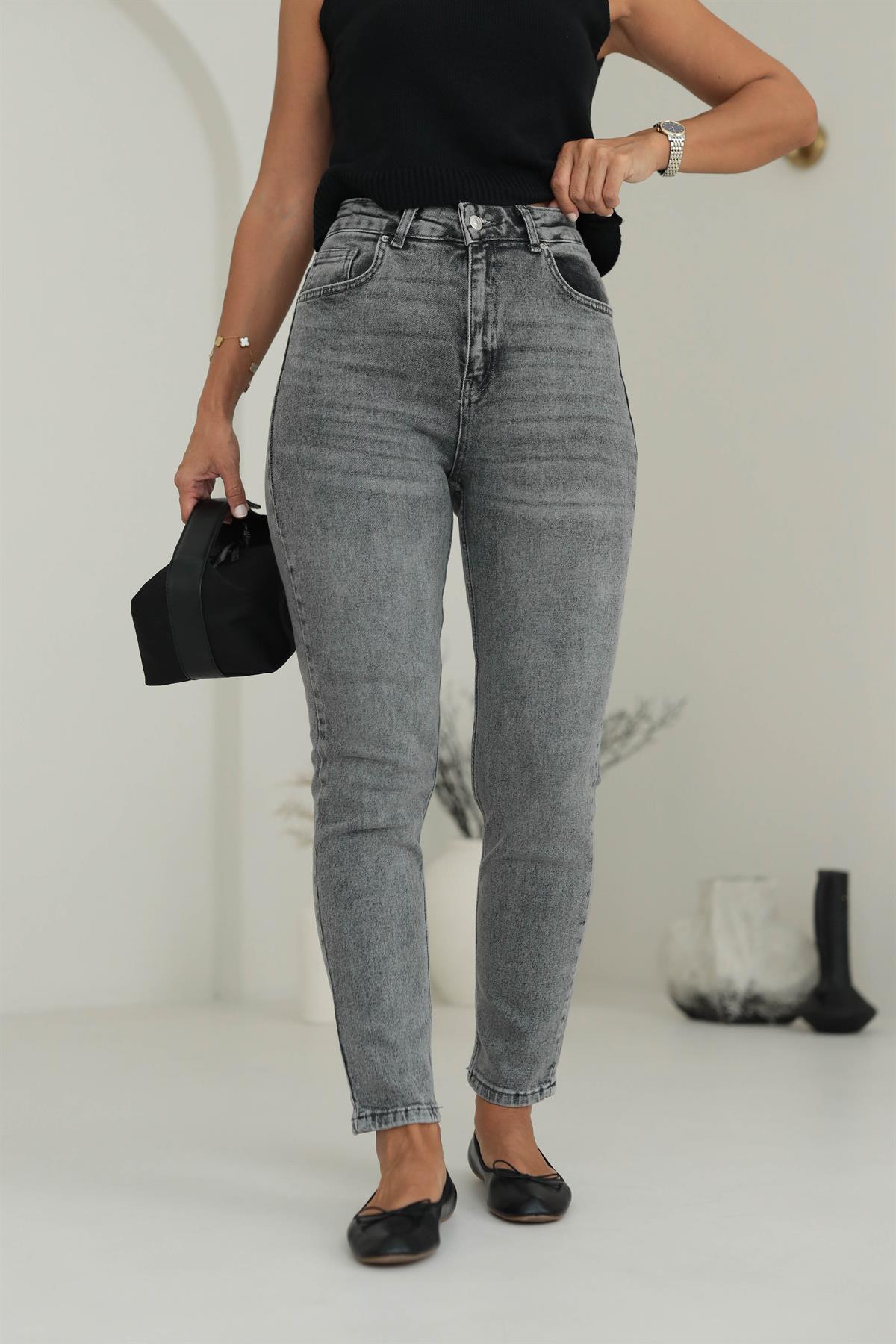 1696 Kar Yıkama Antrasit Likralı Mom Jean