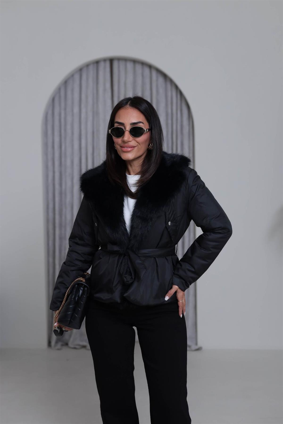 5885 Kürk Yakalı Kuşaklı Şişme Mont SİYAH