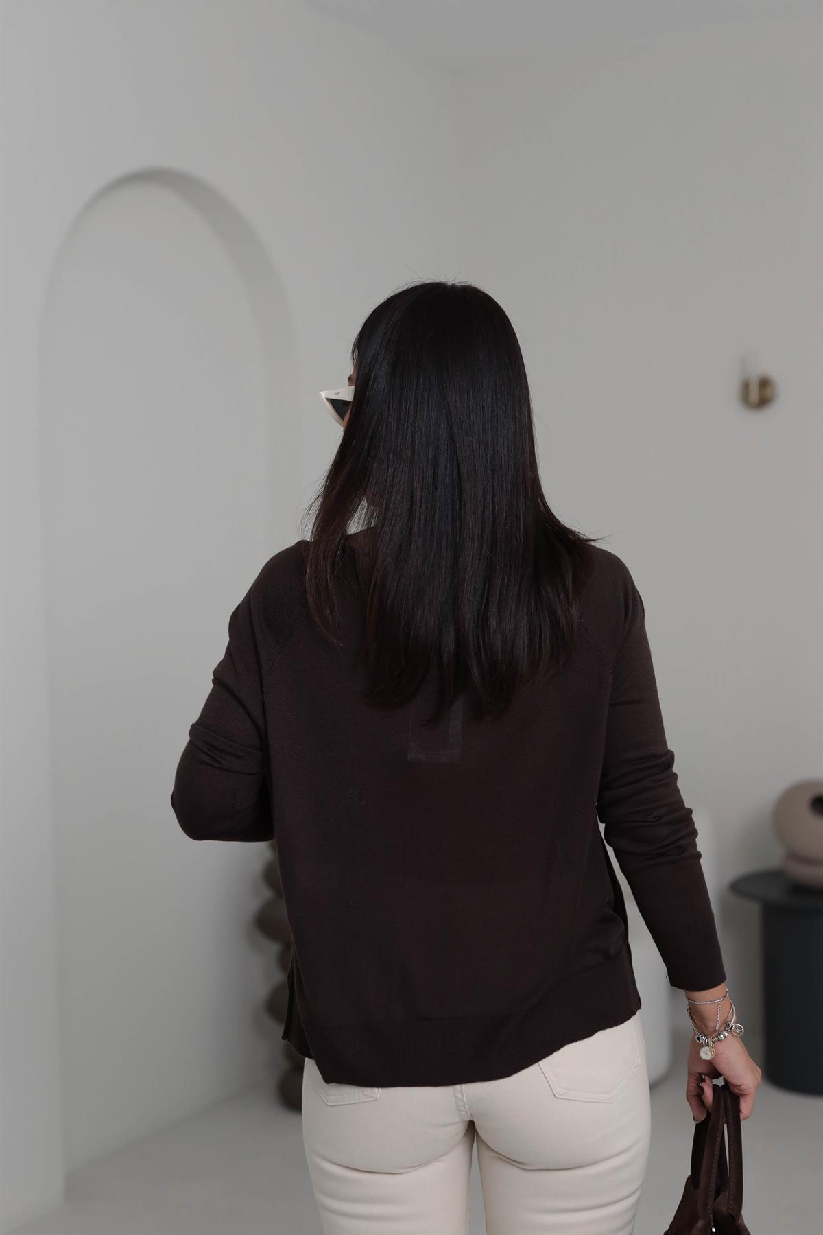 0536K İnce Mevsimlik Triko KAHVE