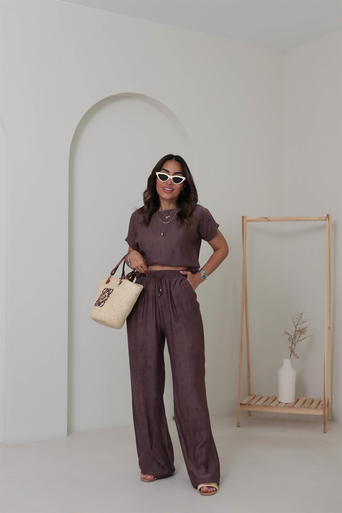 0450 Düşük Omuz Bluz Ve Geniş Paça Pantolon Takım KAHVE