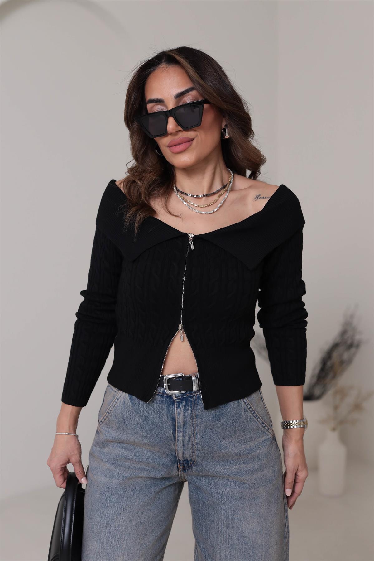 581 Örgü Detay Fermuarlı Yaka Detay Triko Hırka SİYAH