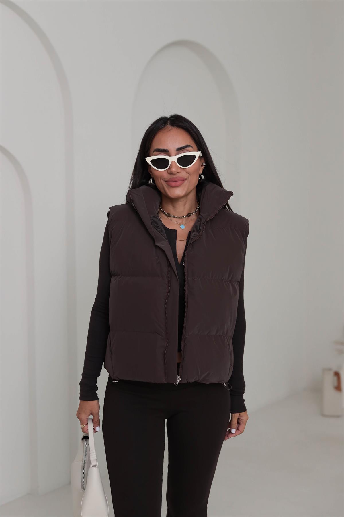 118 Şişme Dik Yaka Yelek KAHVE