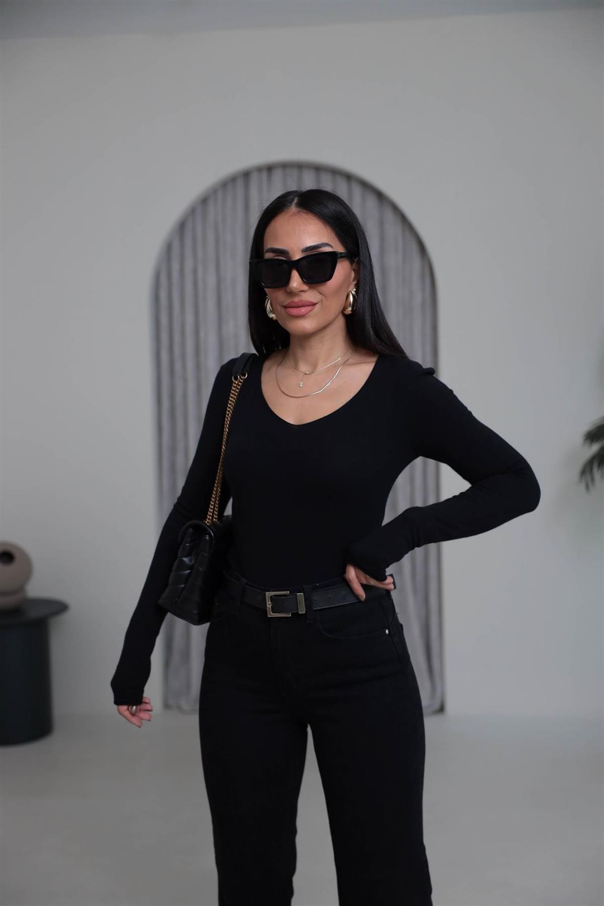 0842 V Yaka Kaşmirli Triko Bluz SİYAH