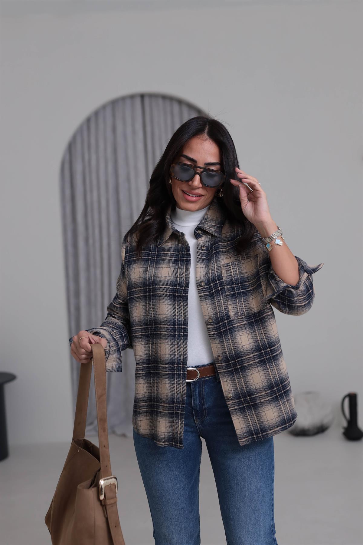 1251 Sırt Yazı Detaylı Oduncu Gömlek BEJ