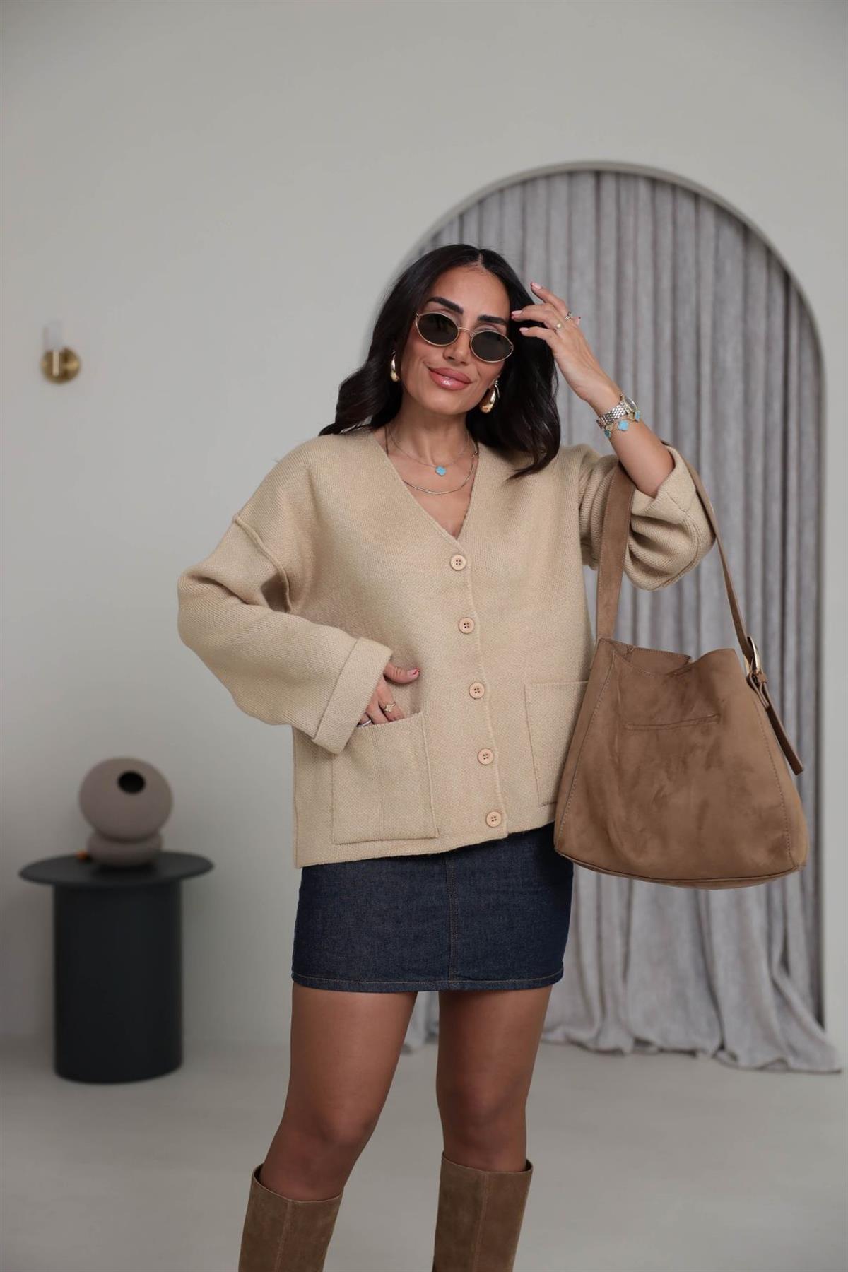 5231 Cepli Ters Dikiş Detaylı Hırka CAMEL