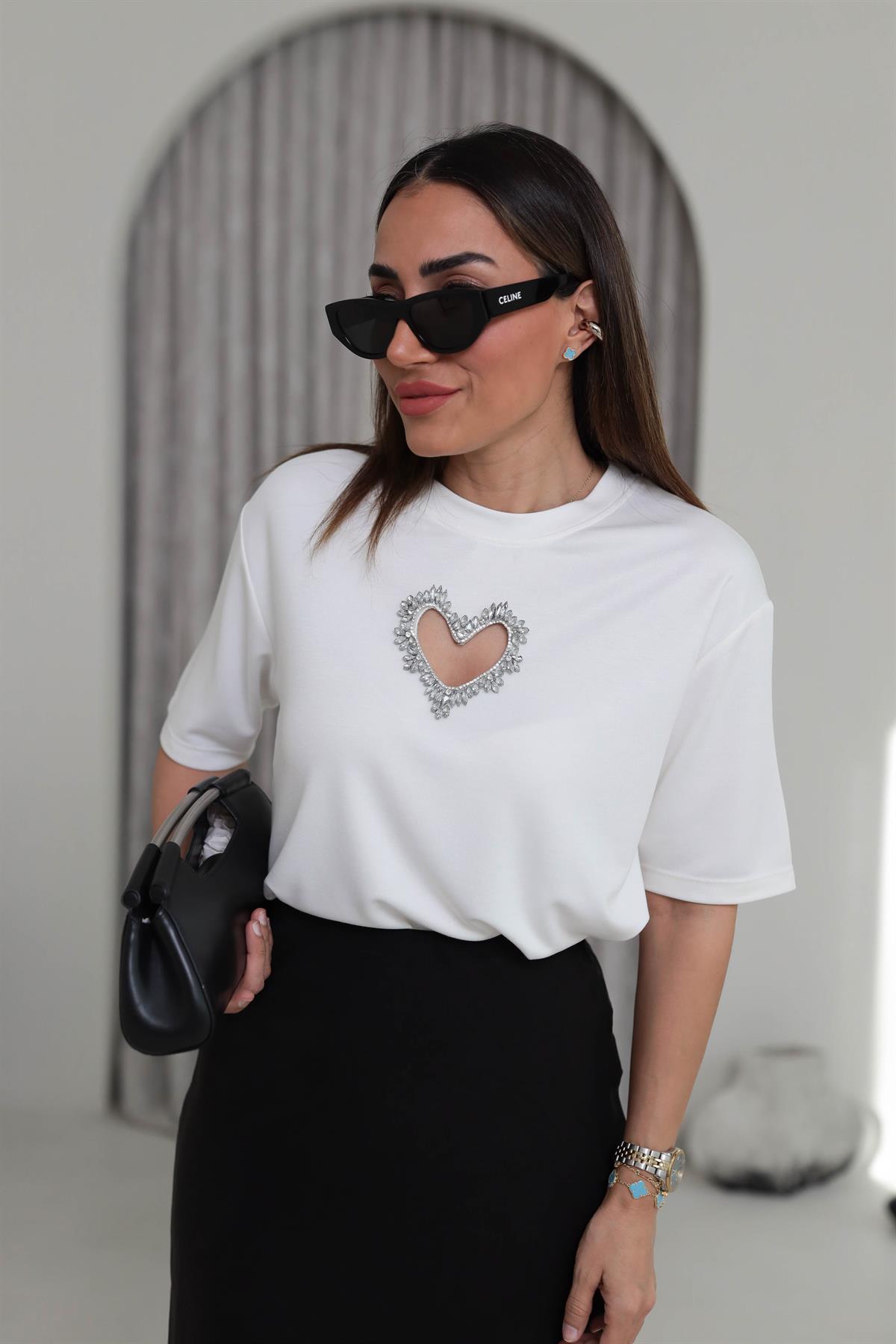 8111 Kalp Dekolteli Taşlı Modal Tshirt EKRU