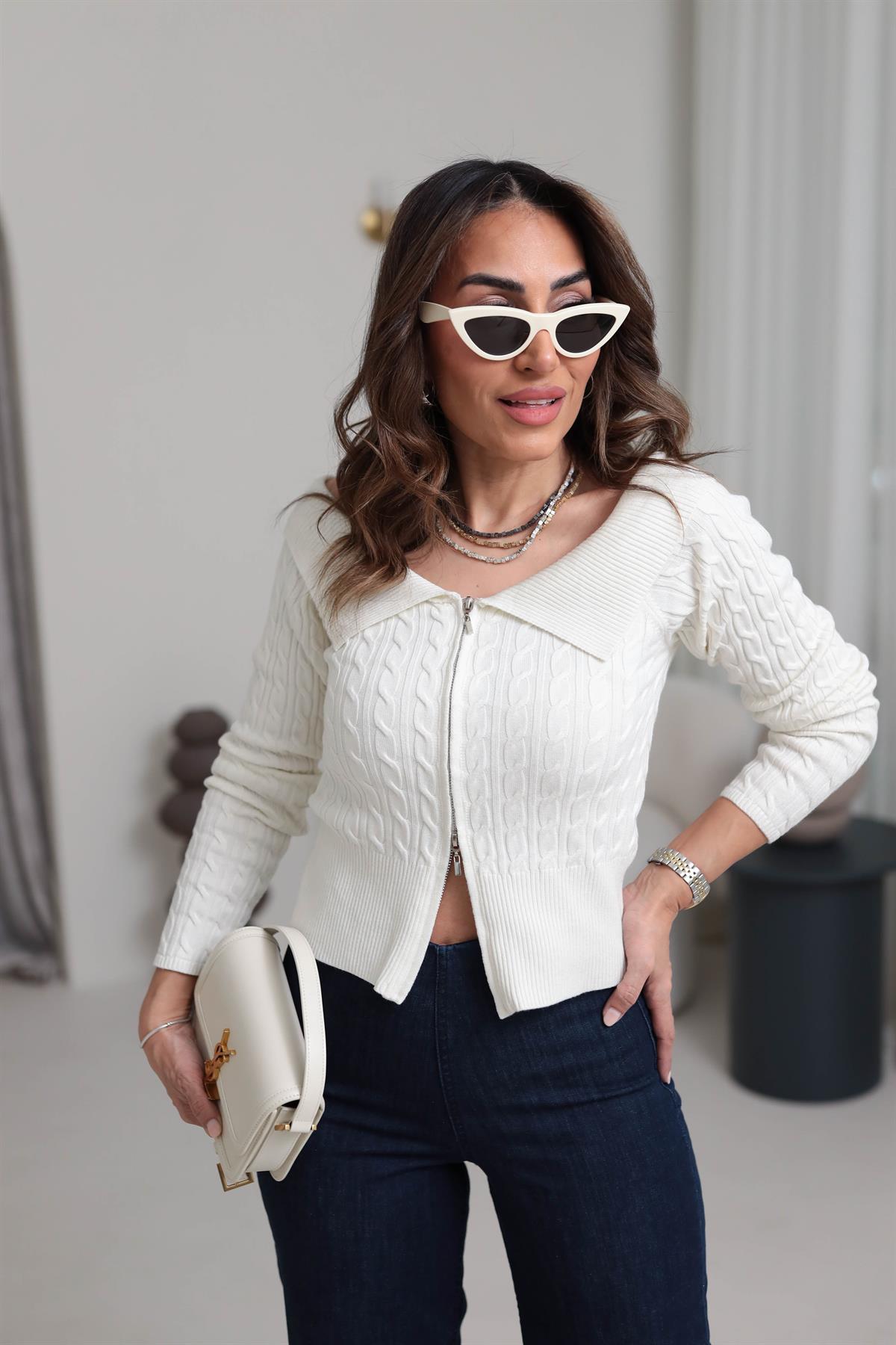 581 Örgü Detay Fermuarlı Yaka Detay Triko Hırka EKRU