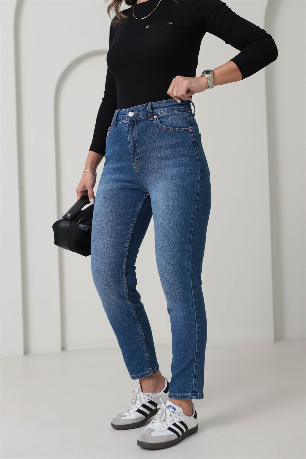 1002 Mom Fit Likralı Jean MAVİ