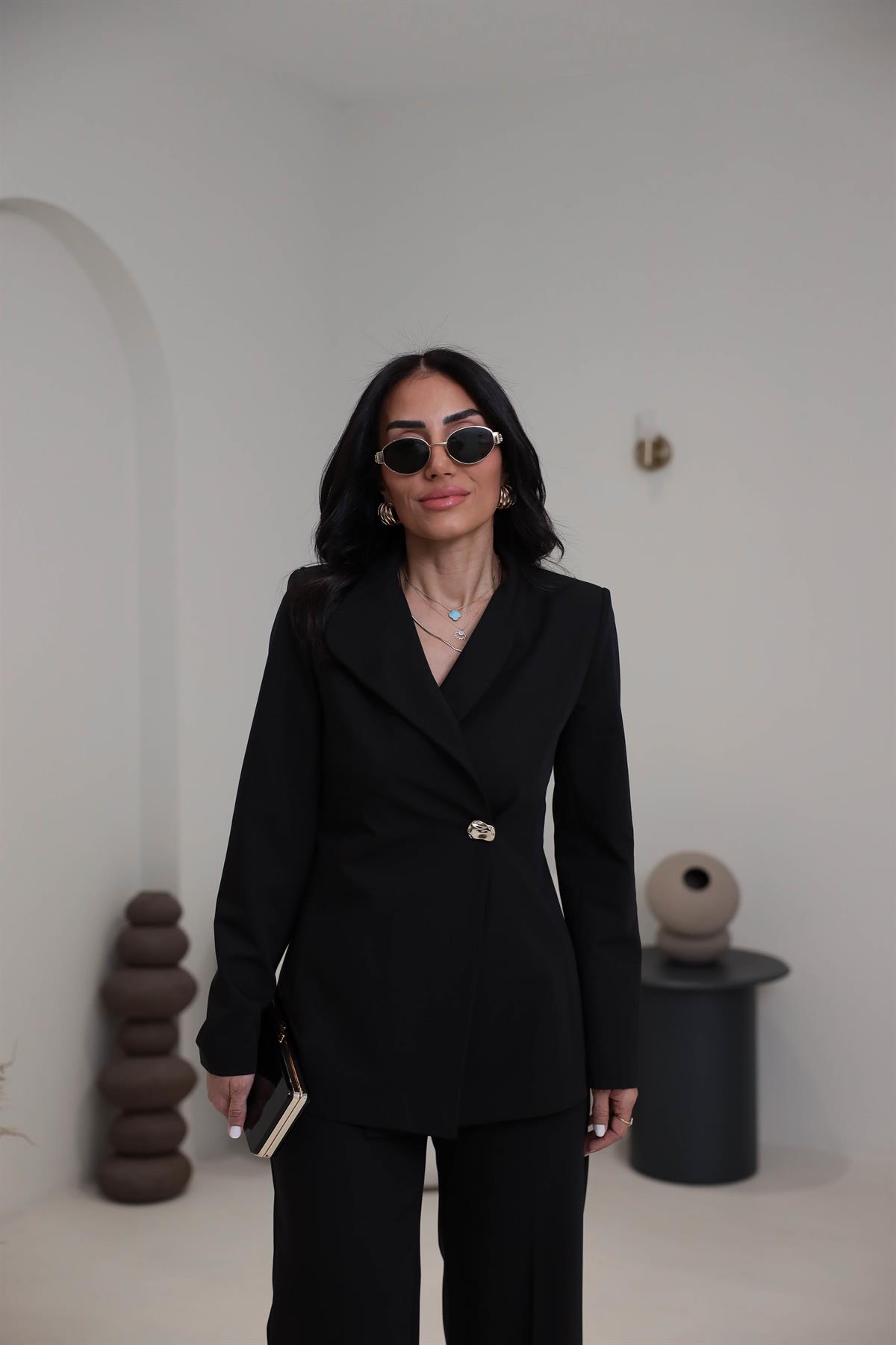 2041 Yaka Detaylı Gold Düğmeli Ceket Pantolon Takım SİYAH