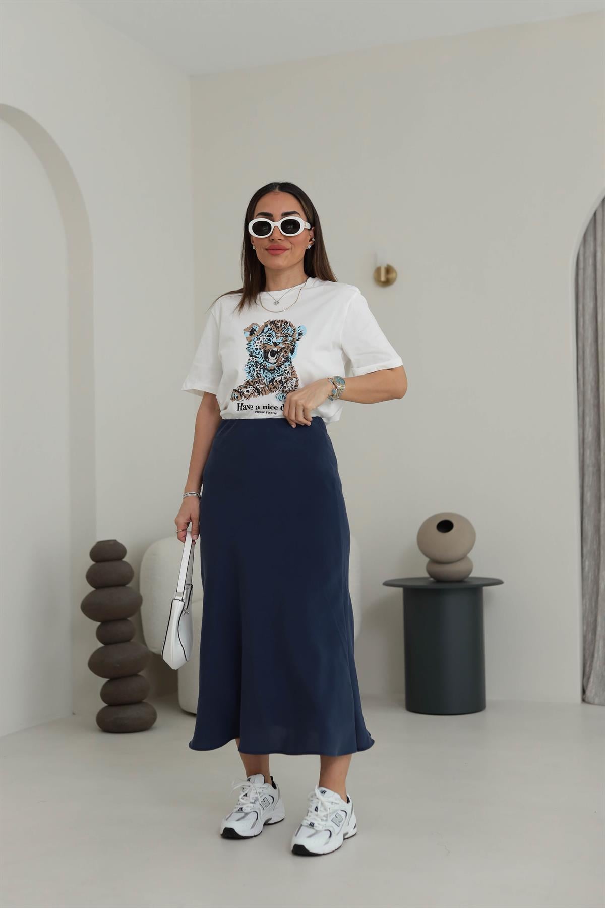 7055 Dokuma Verev Etek LACİVERT