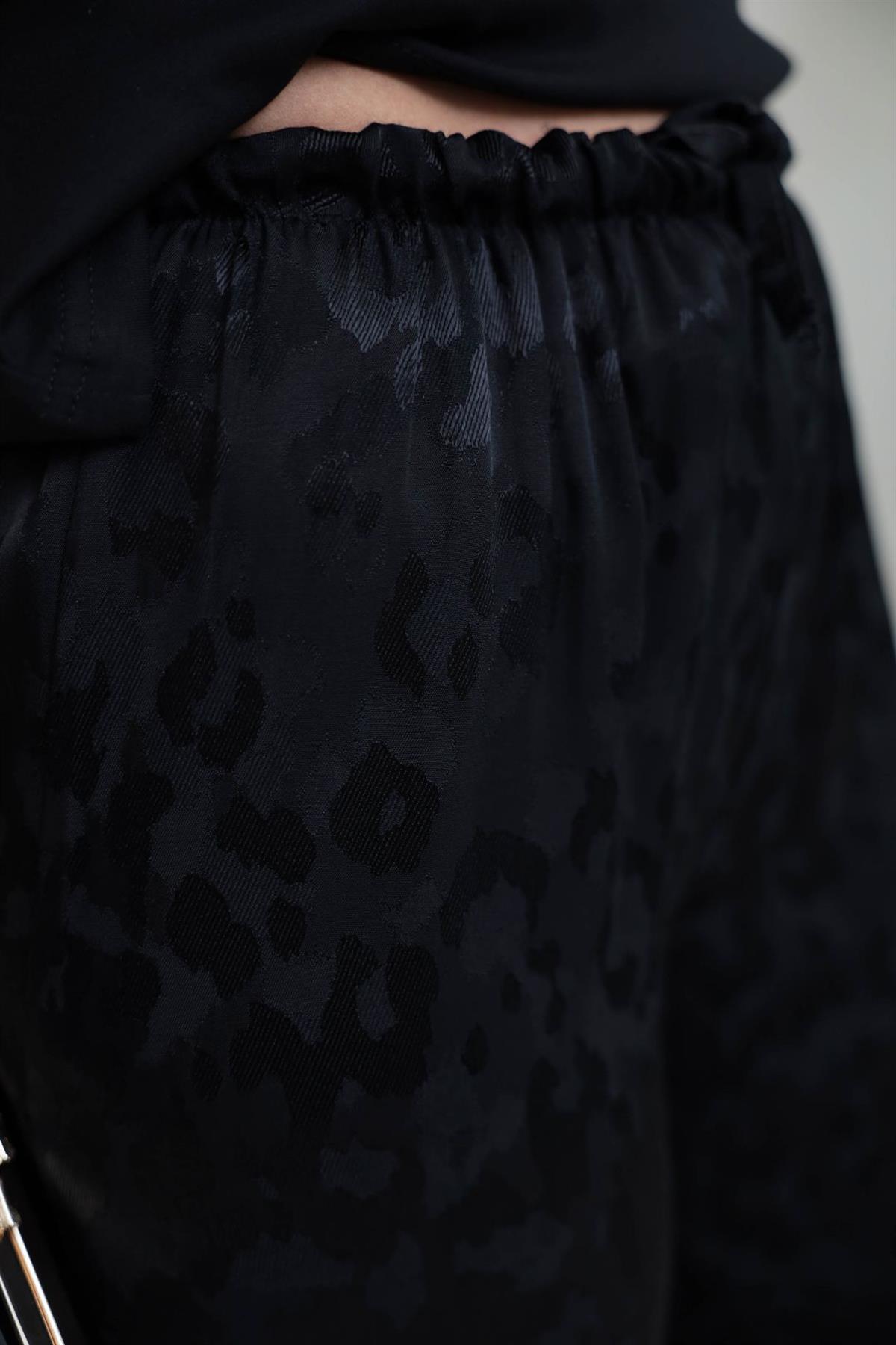 1635Y Leopar Desen Jakarlı Saten Pantolon SİYAH