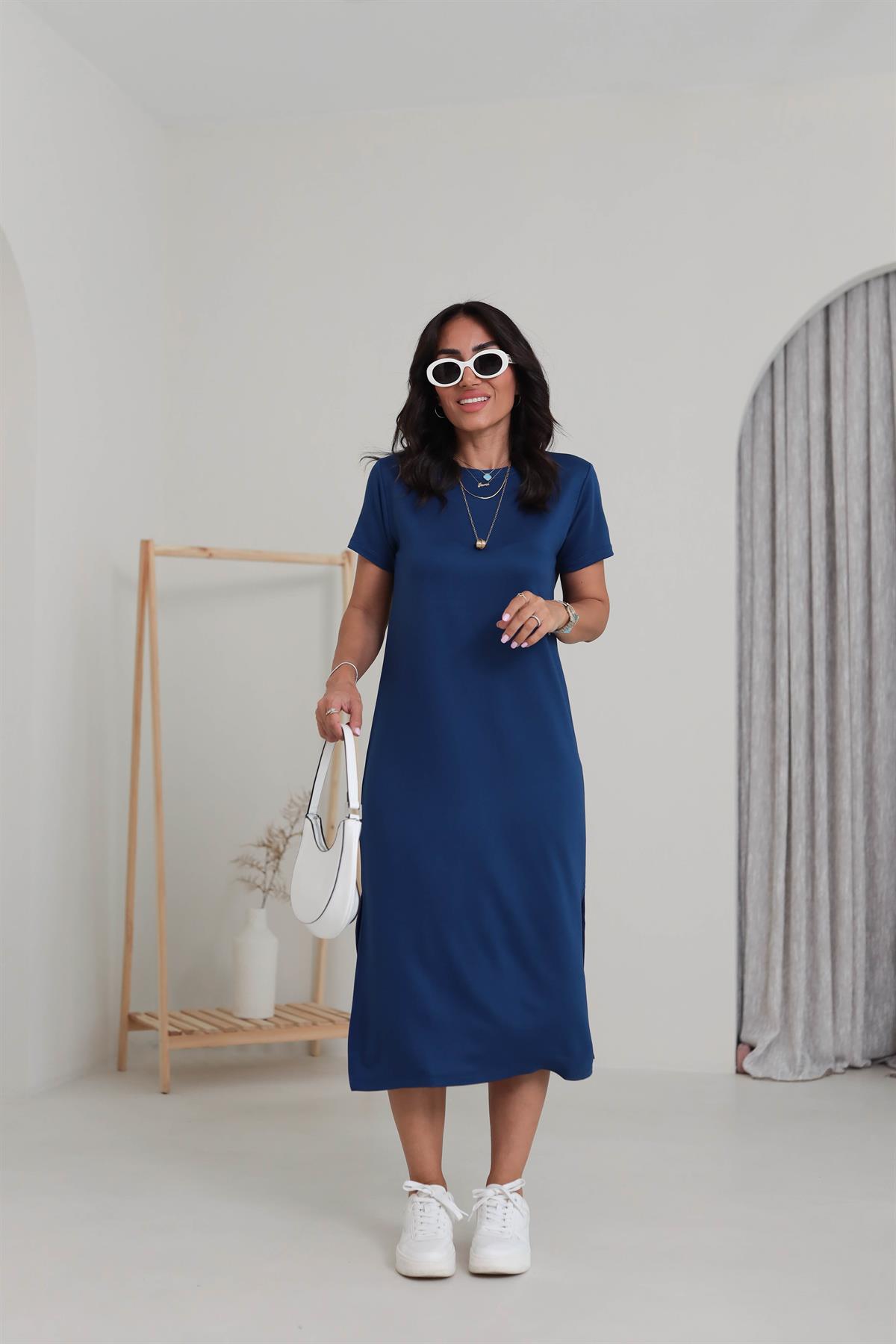 4512 Kısa Kollu Yırtmaçlı Elbise LACİVERT