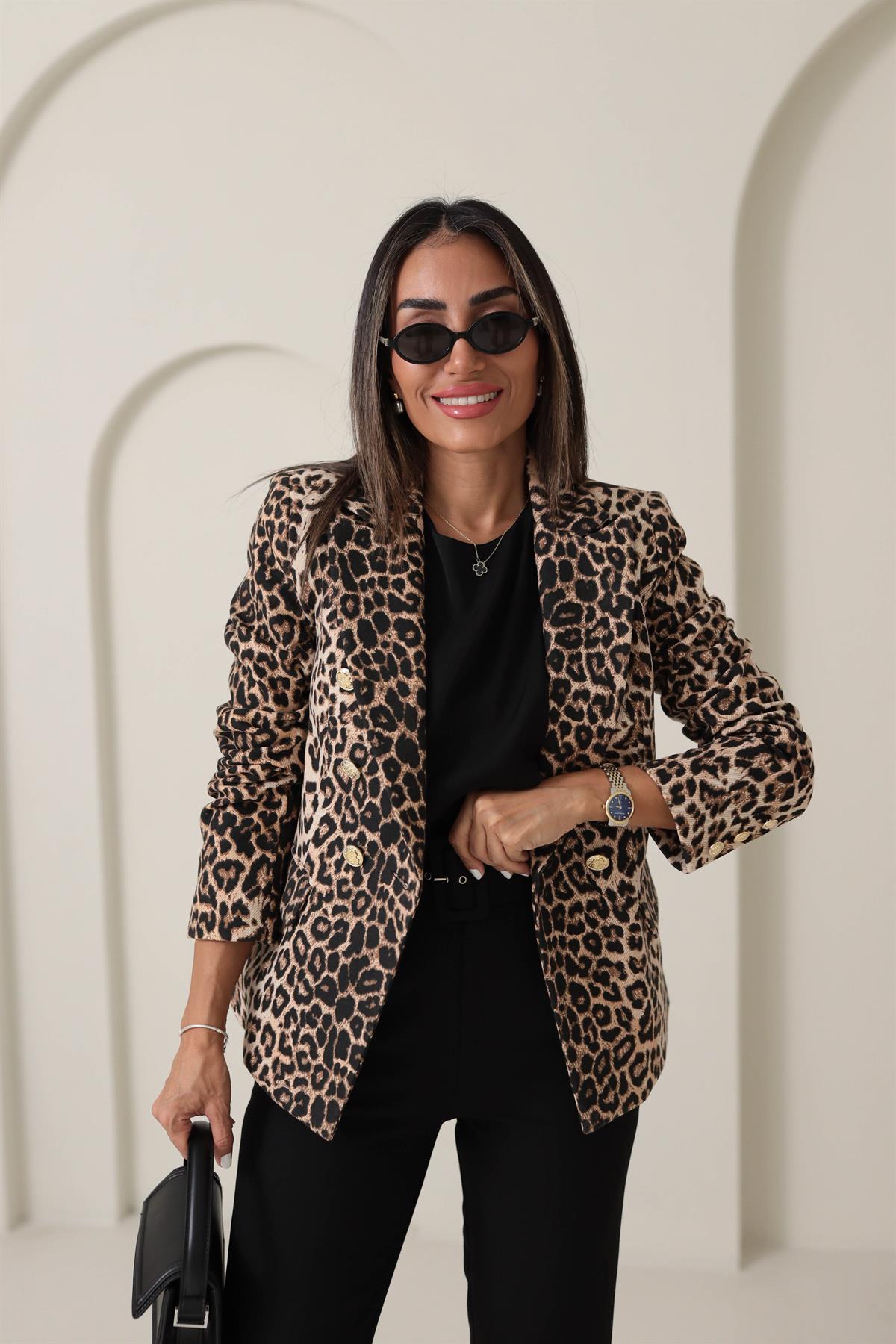 8760 Gold Düğmeli Leopar Blazer Ceket