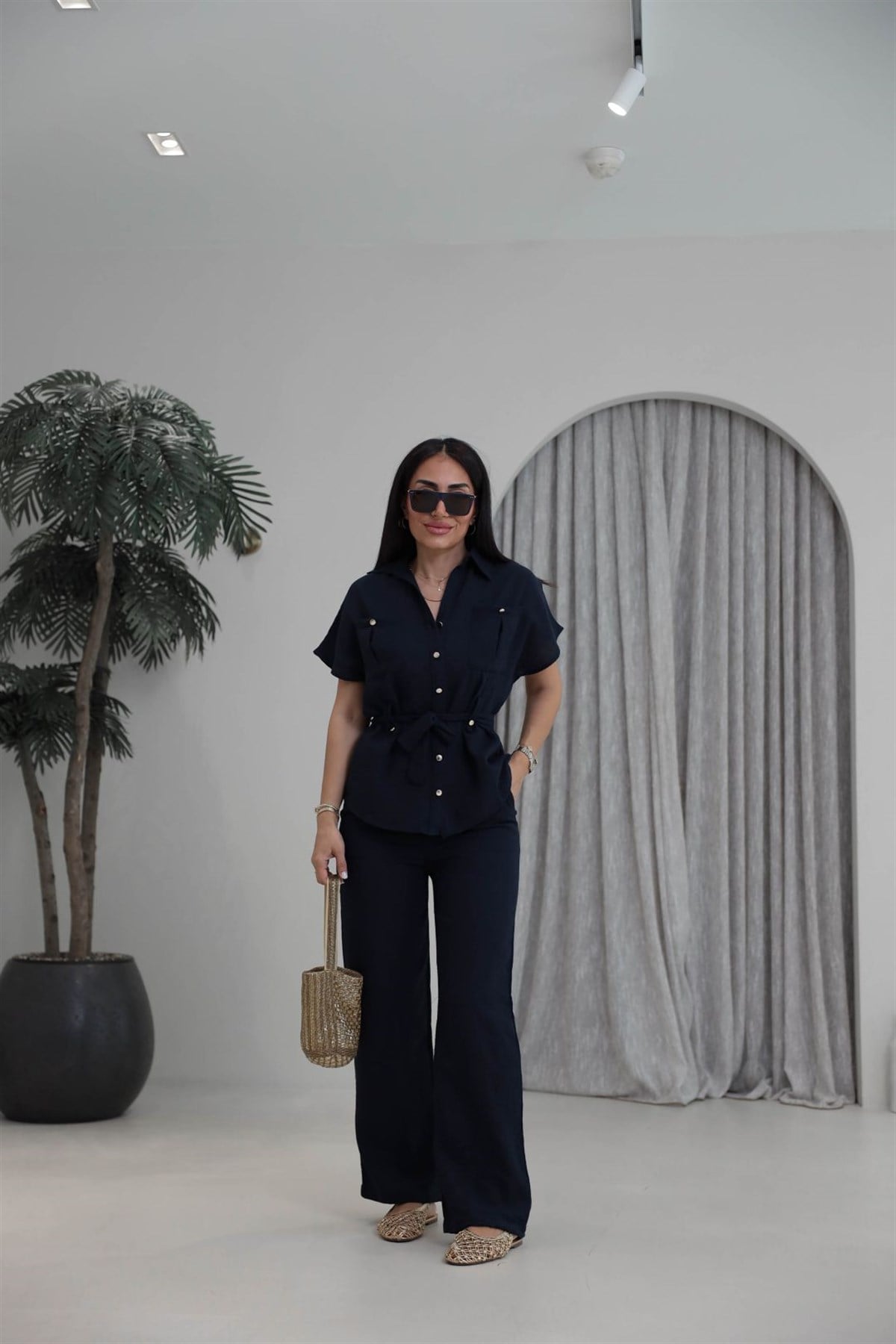 7122 Kuşaklı Gold Düğmeli Keten Takım LACİVERT