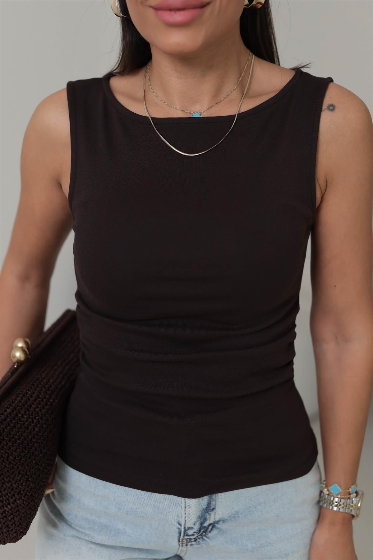 1589 Büzgülü Kayık Yaka Pamuklu Bluz ACI KAHVE