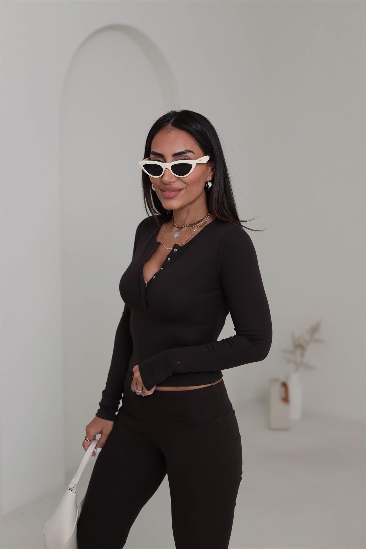 1442 Uzun Kollu Çıtçıt Düğmeli Bluz ACI KAHVE