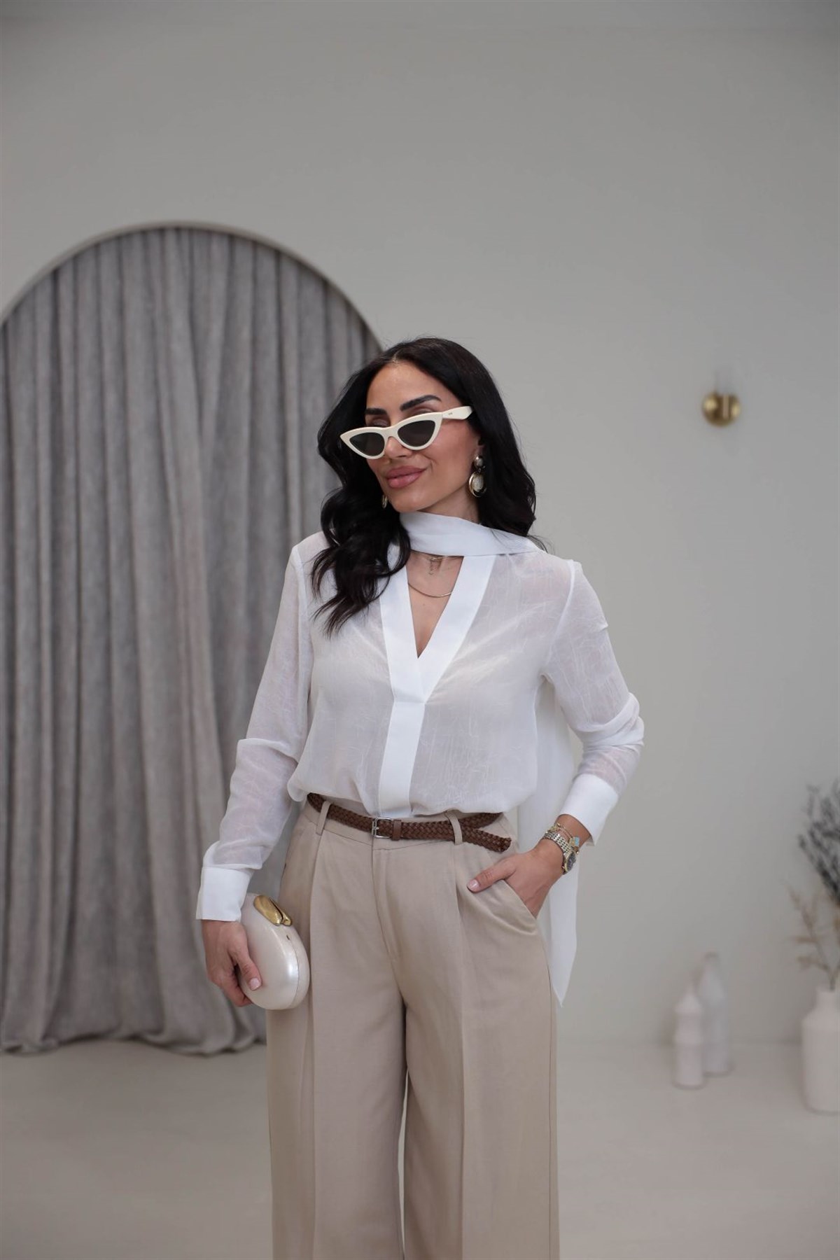 8233 Fular Detaylı Dokulu Şifon Bluz BEYAZ