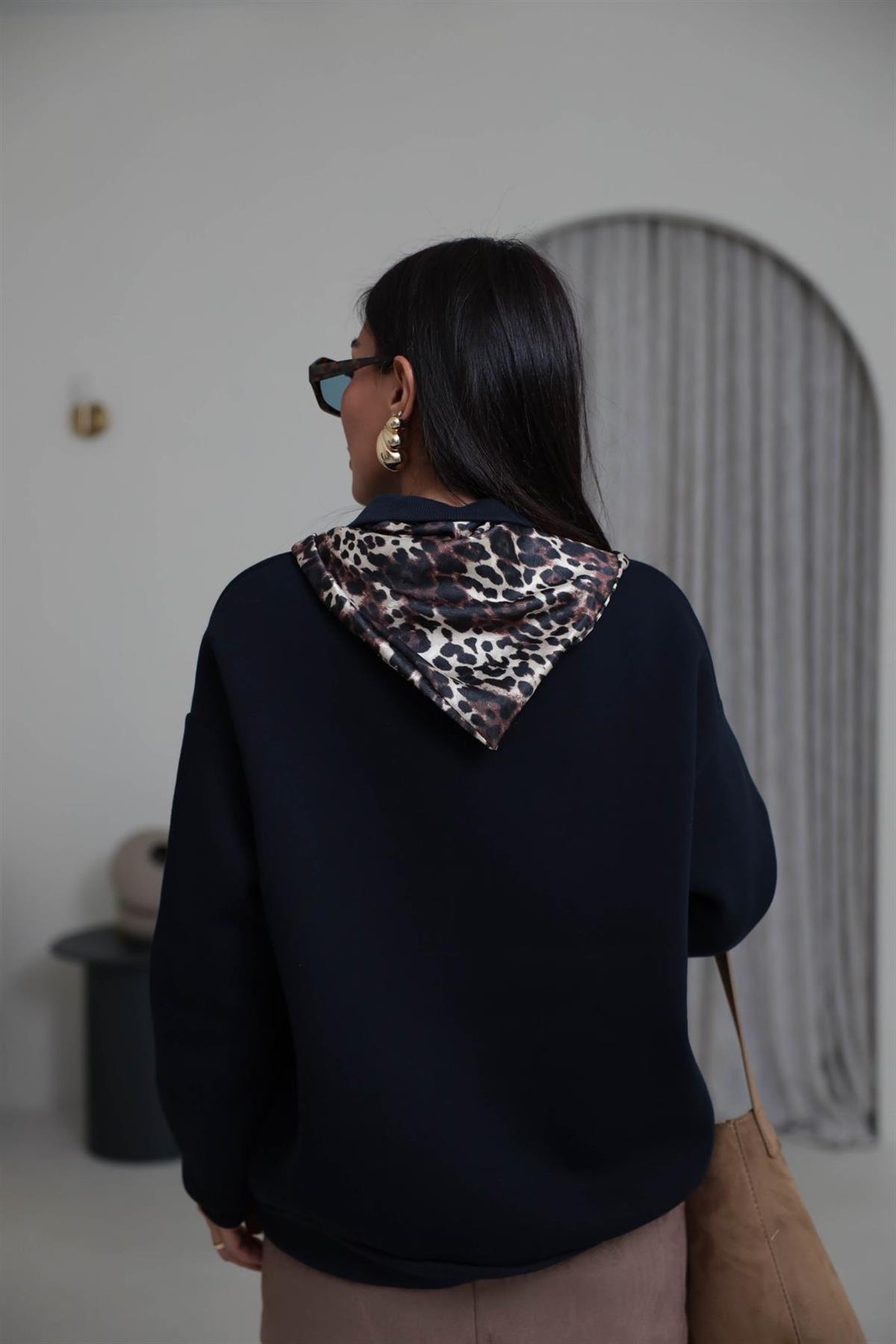 0613 Polo Yaka Fular Detaylı Şardonlu Sweatshirt LACİVERT