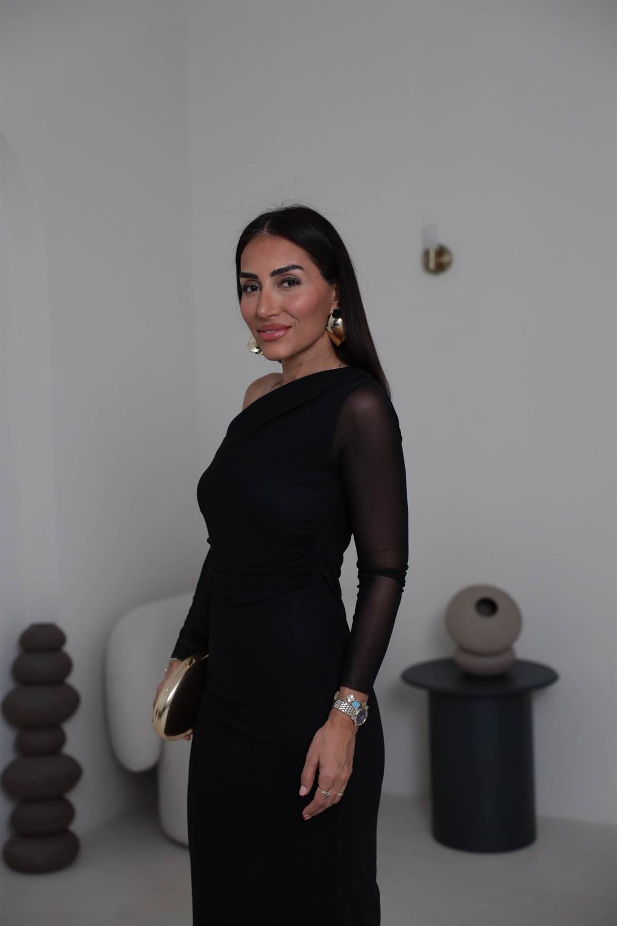 K1942 Tek Omuz Detay Drapeli Tül Elbise SİYAH