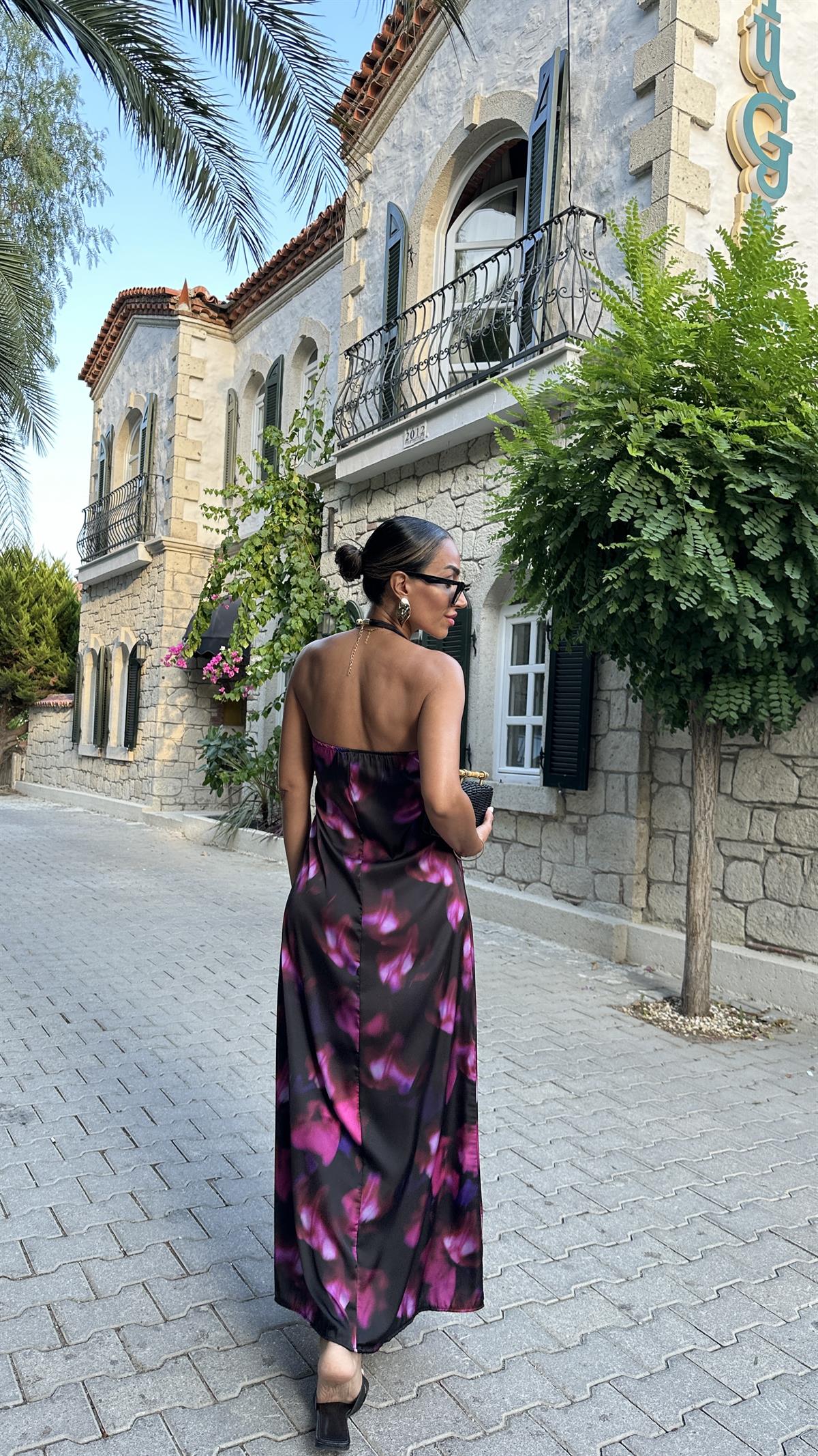 4843 Boyundan Bağlamalı Desenli Elbise