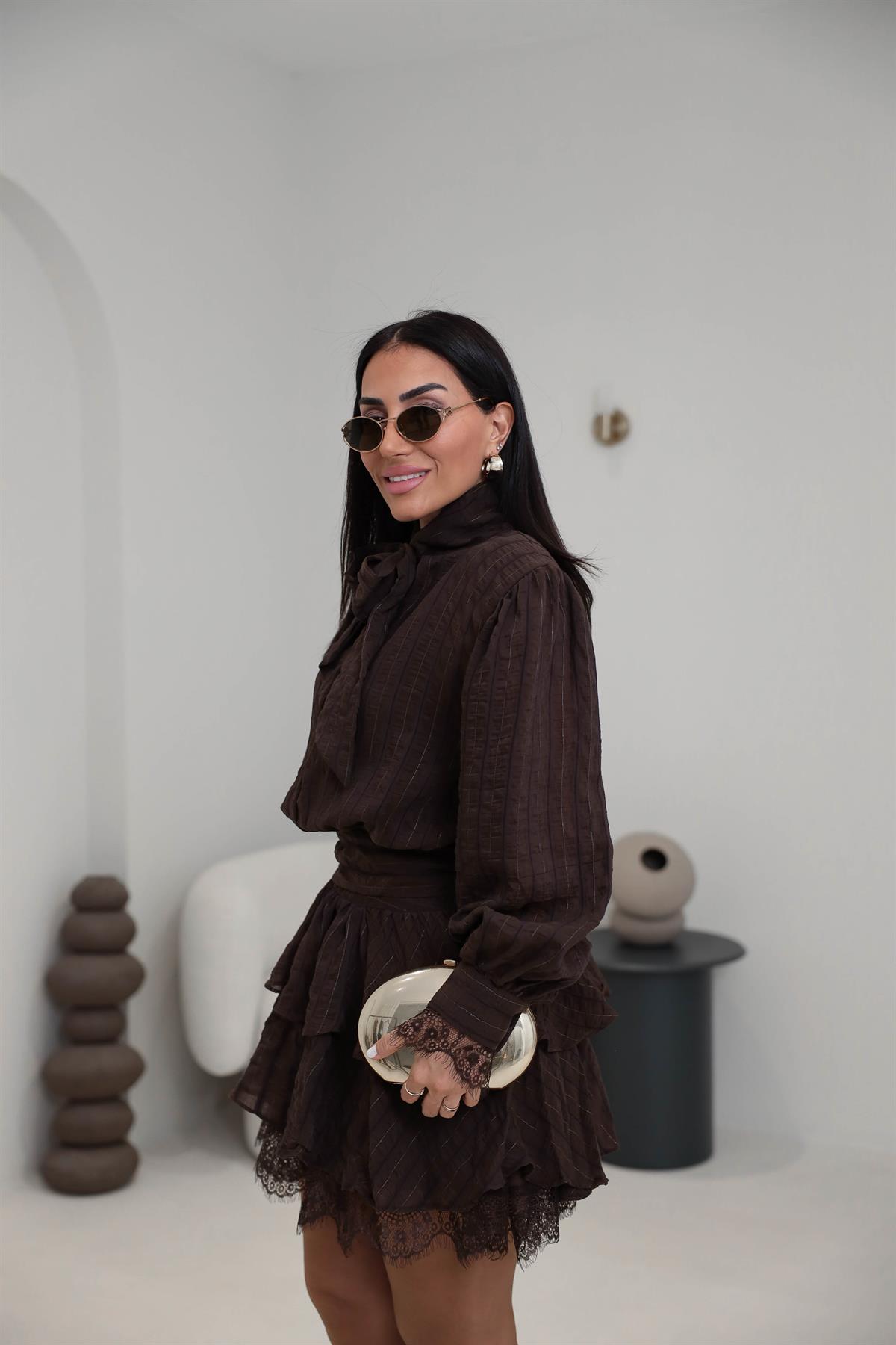 5540 Dantel Detaylı Vatkalı Kat Kat Elbise KAHVE