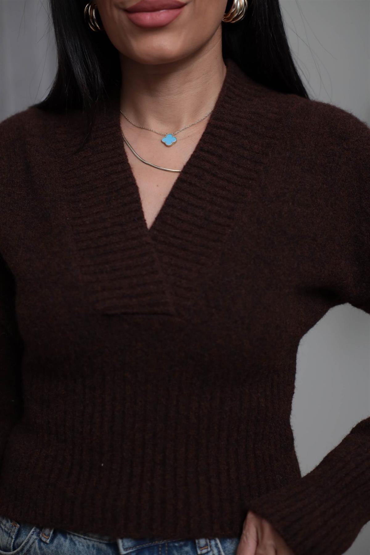 5080 Yaka Detaylı Yumoş Triko ACI KAHVE