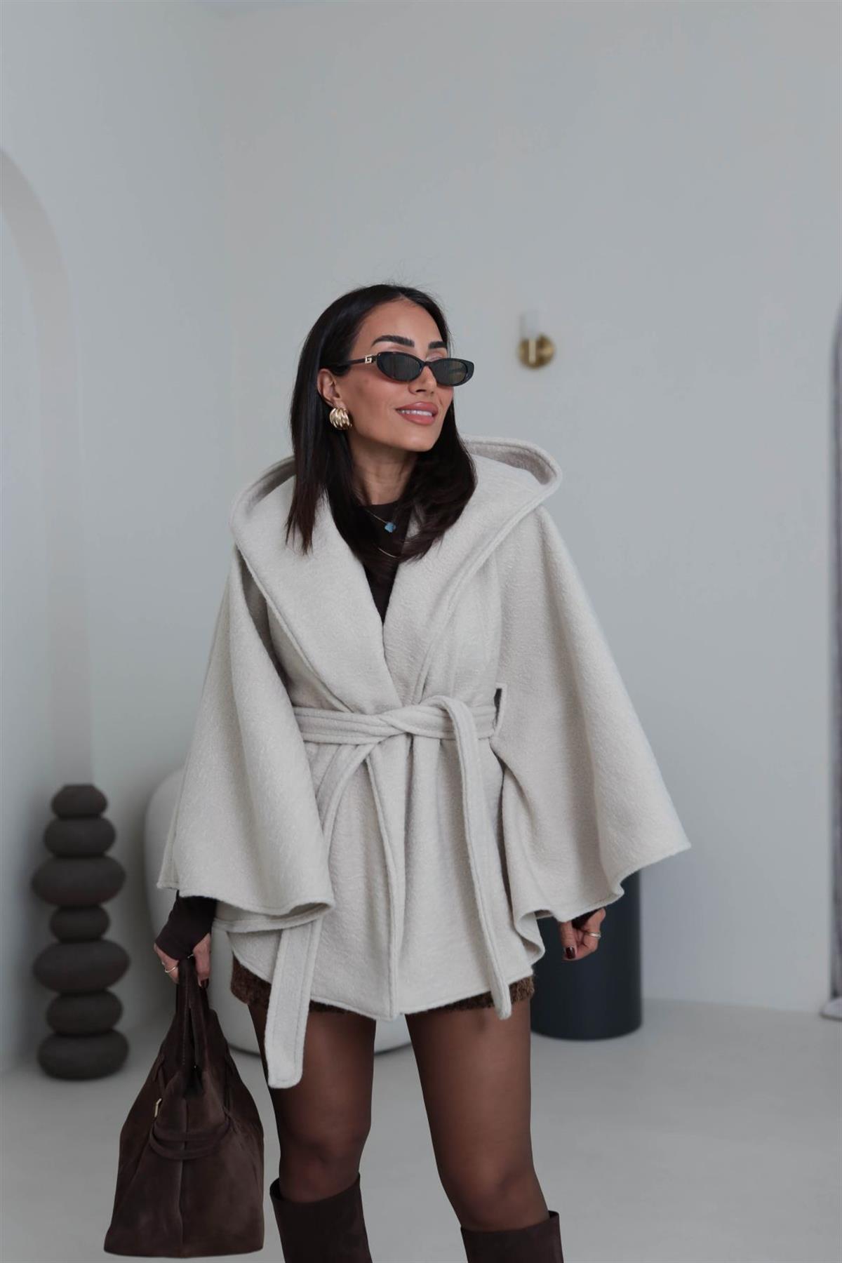 0588 Kaşe Panço Kaban TAŞ