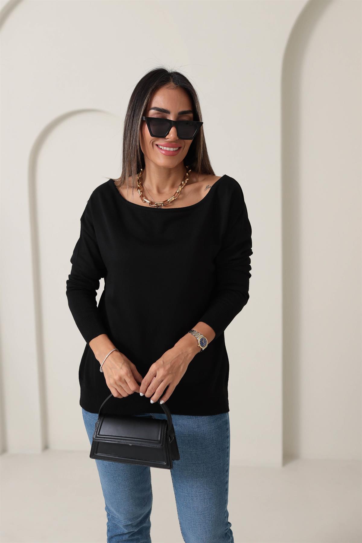 0734 Kayık Yaka T Kol Triko