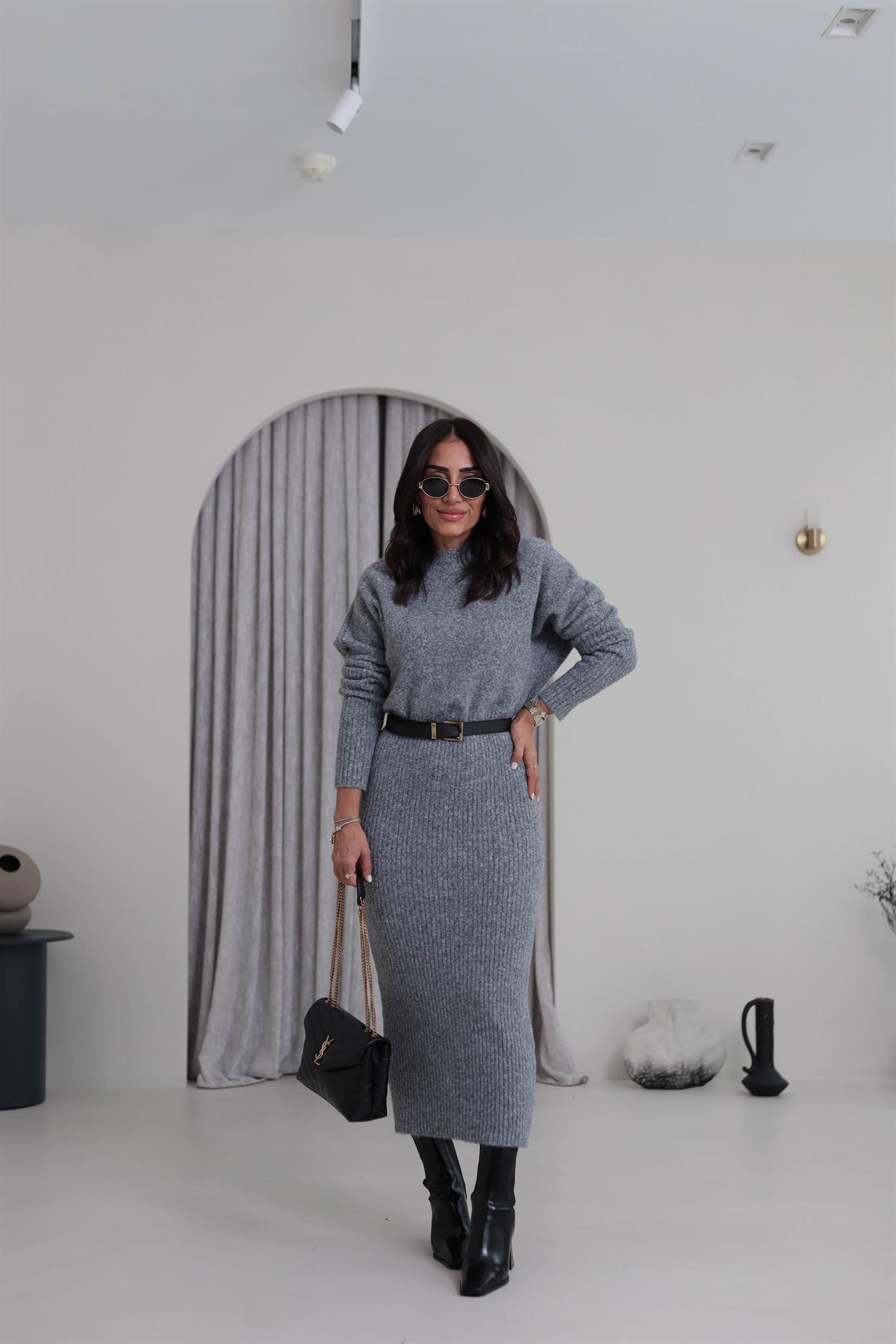 0260 Bisiklet Yaka Yumuşak Dokulu Triko  Elbise GRİ MELANJ