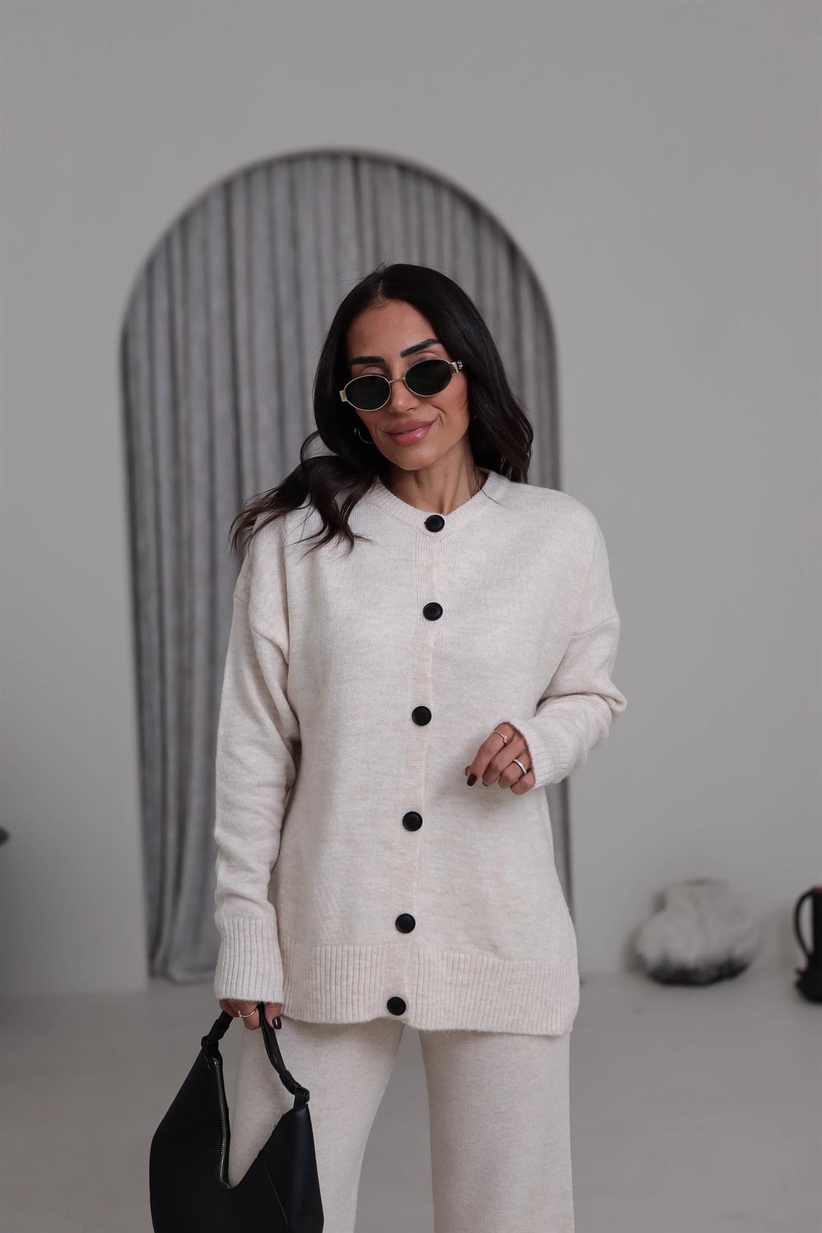 5252 Yanları Yırtmaç Detay Hırka EKRU