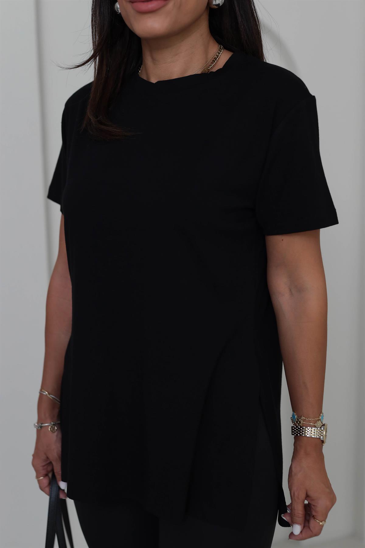 T20 Viskon Pamuk Yanları Yırtmaçlı Tshirt SİYAH