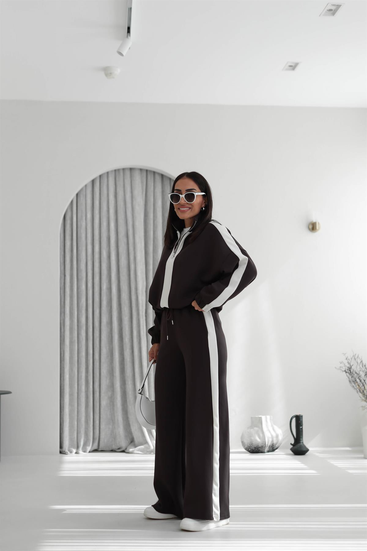 5704 Şerit Detaylı Modal Takım ACI KAHVE