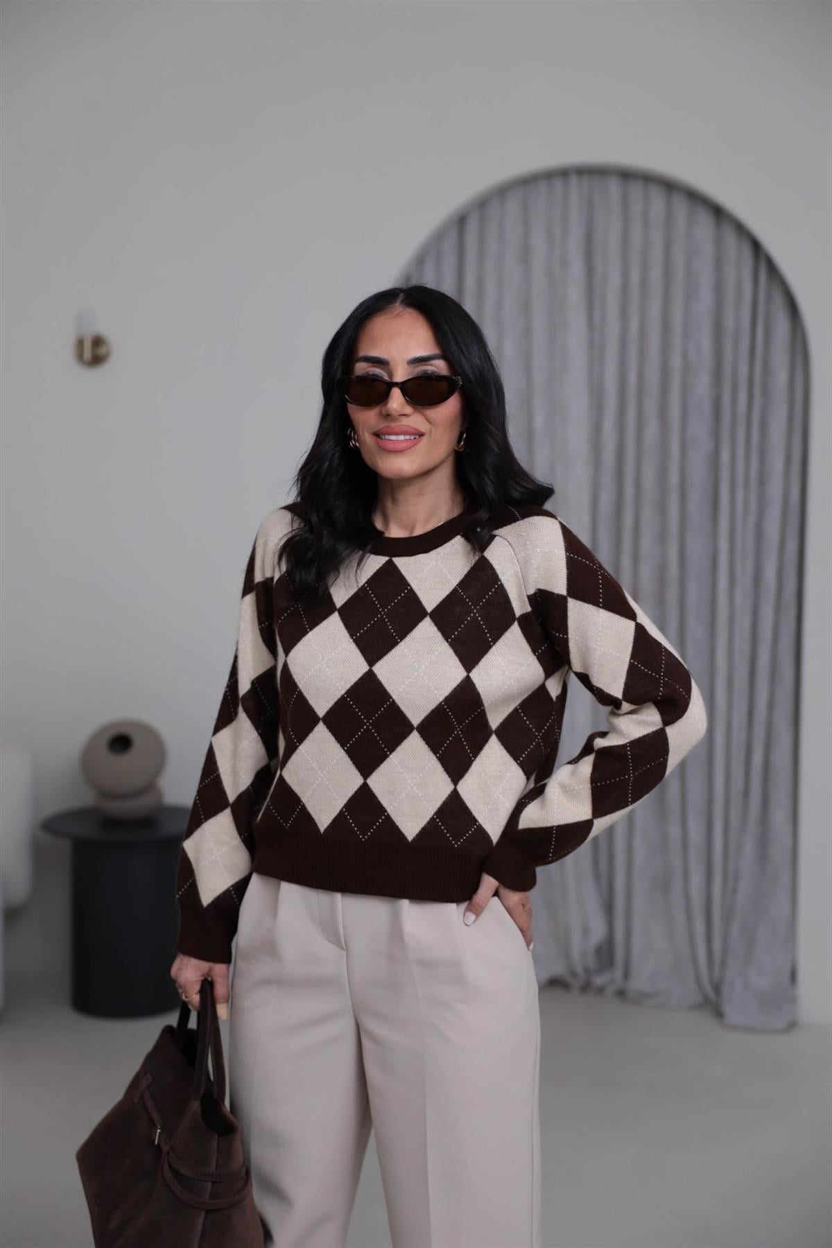 0112 Bisiklet Yaka Baklava Desen Kazak BEJ-KAHVE