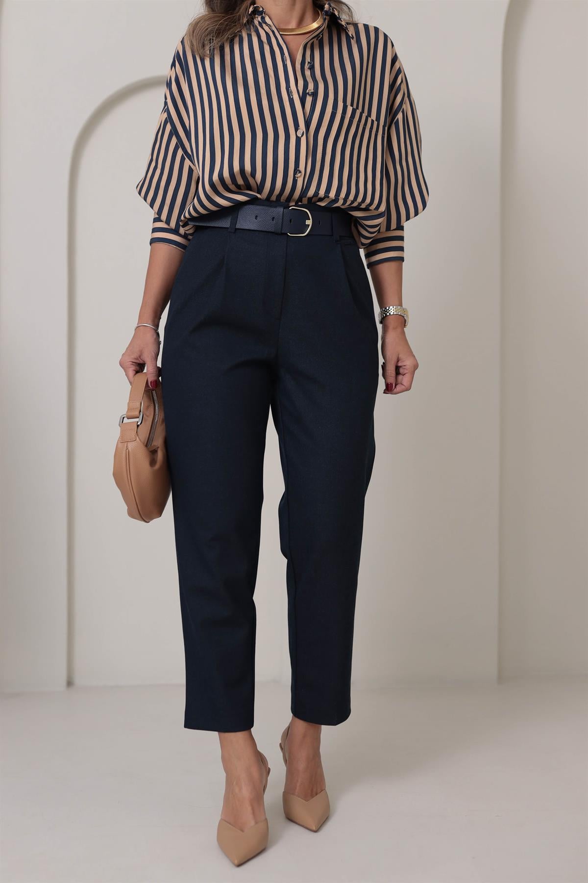 1570 Kemerli Dokuma Havuç Pantolon LACİVERT