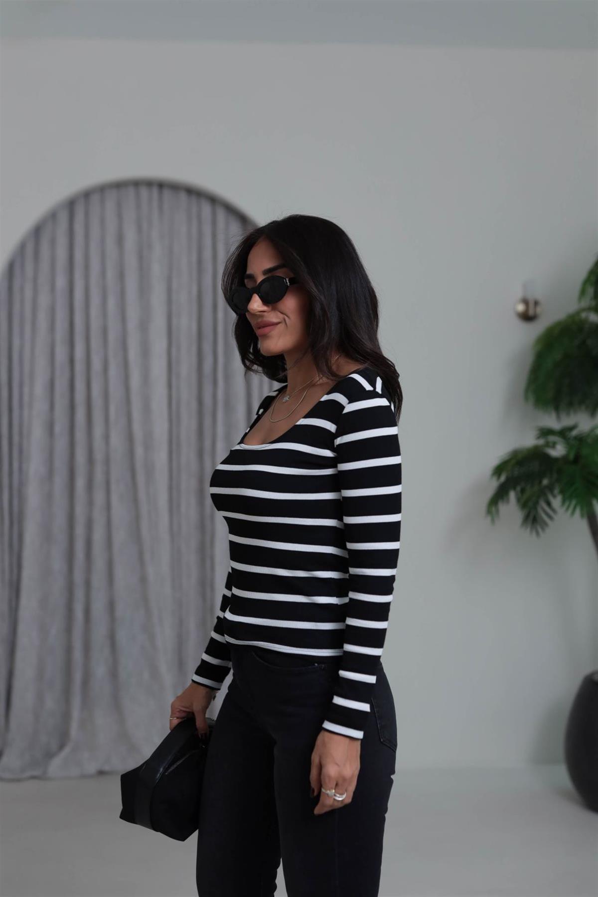 Geniş Yaka Fitilli Çizgili Body SİYAHBEYAZ