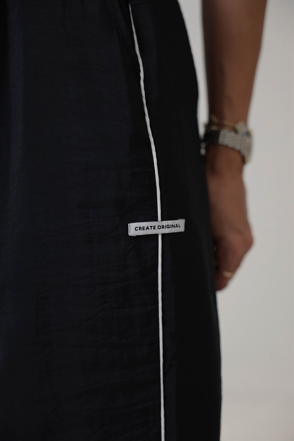 1526 Bel ve Paça Lastikli Biyeli Paraşüt Kumaş Pantolon SİYAH