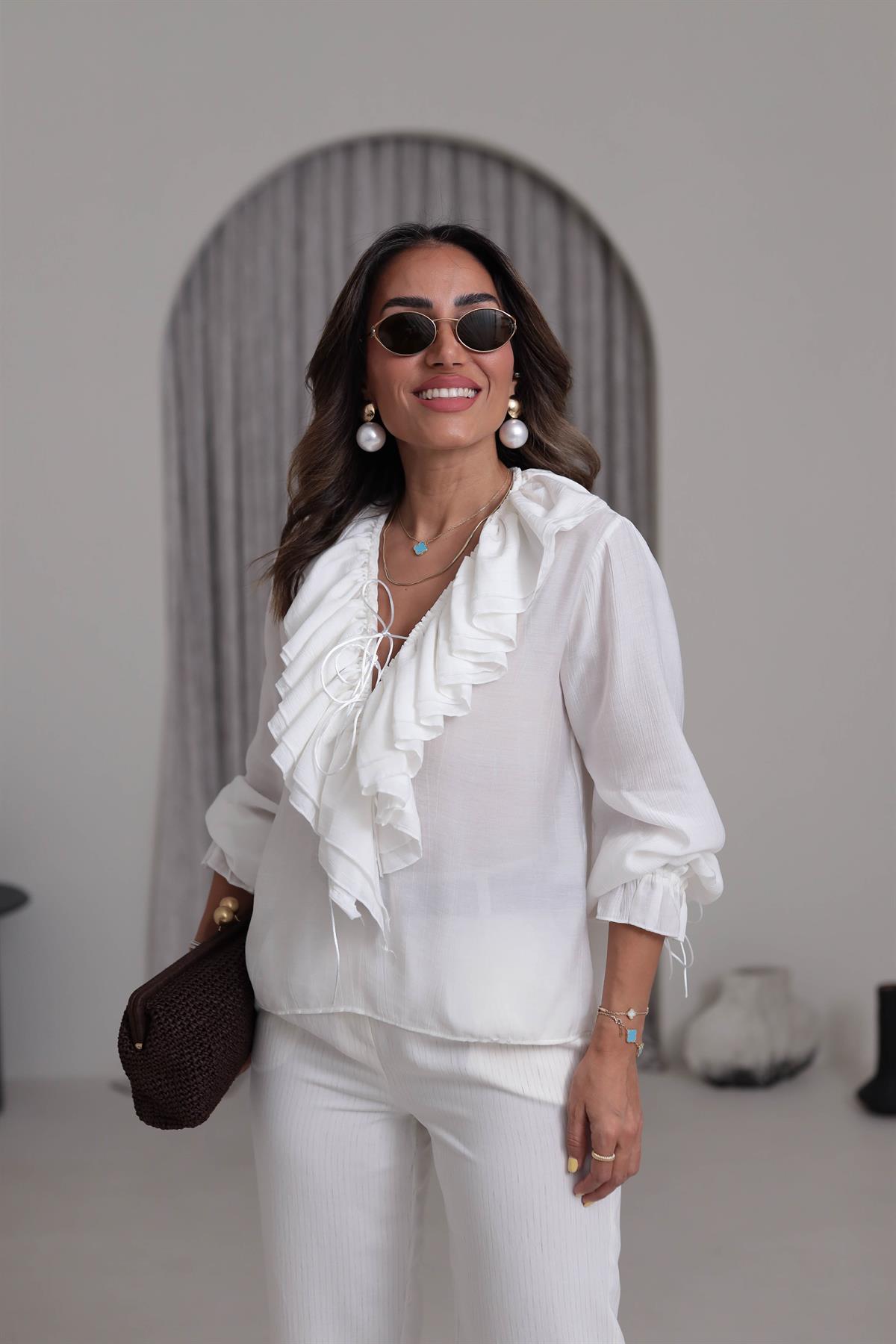 3163 V Yaka Fırfırlı Gömlek BEYAZ