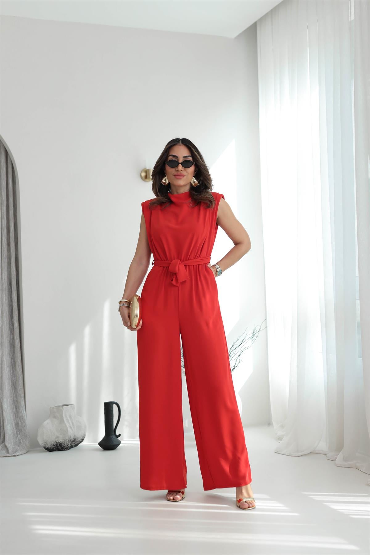 419 Vatkalı Sırt Dekolteli Kuşaklı Tulum NAR ÇİÇEĞİ