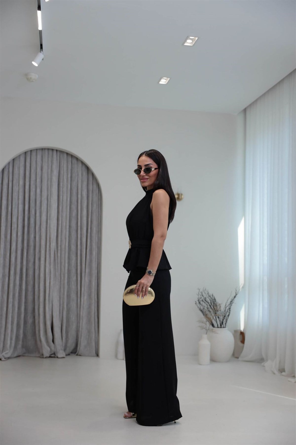 3944 Broş Detaylı Halter Yaka Tulum SİYAH