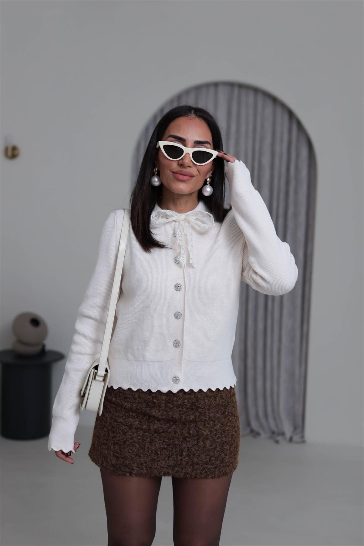 1088 Dantel Fularlı Triko Hırka KREM