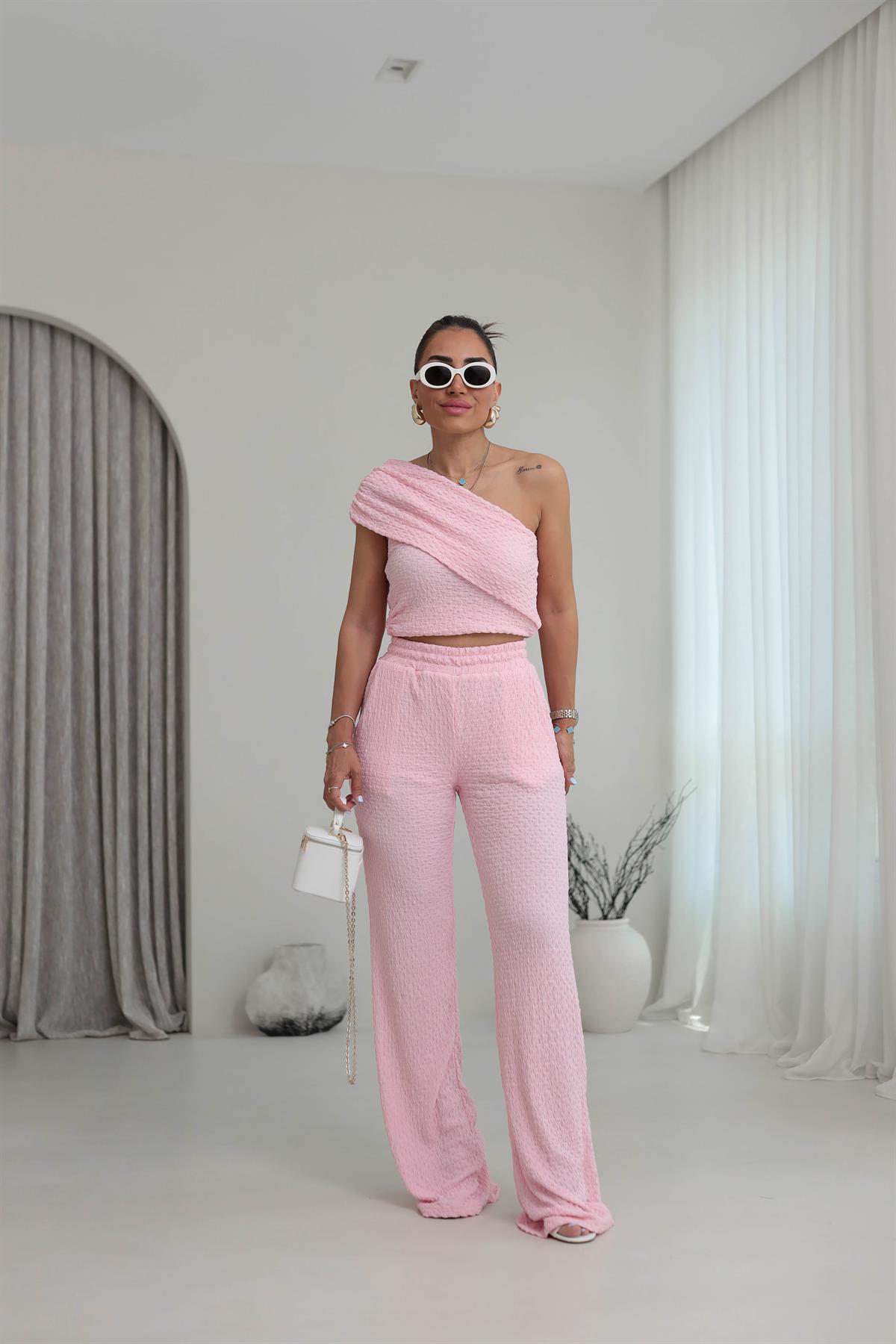 6225 Dokulu Asimetrik Detaylı Bluz & Pantolon Takım PEMBE
