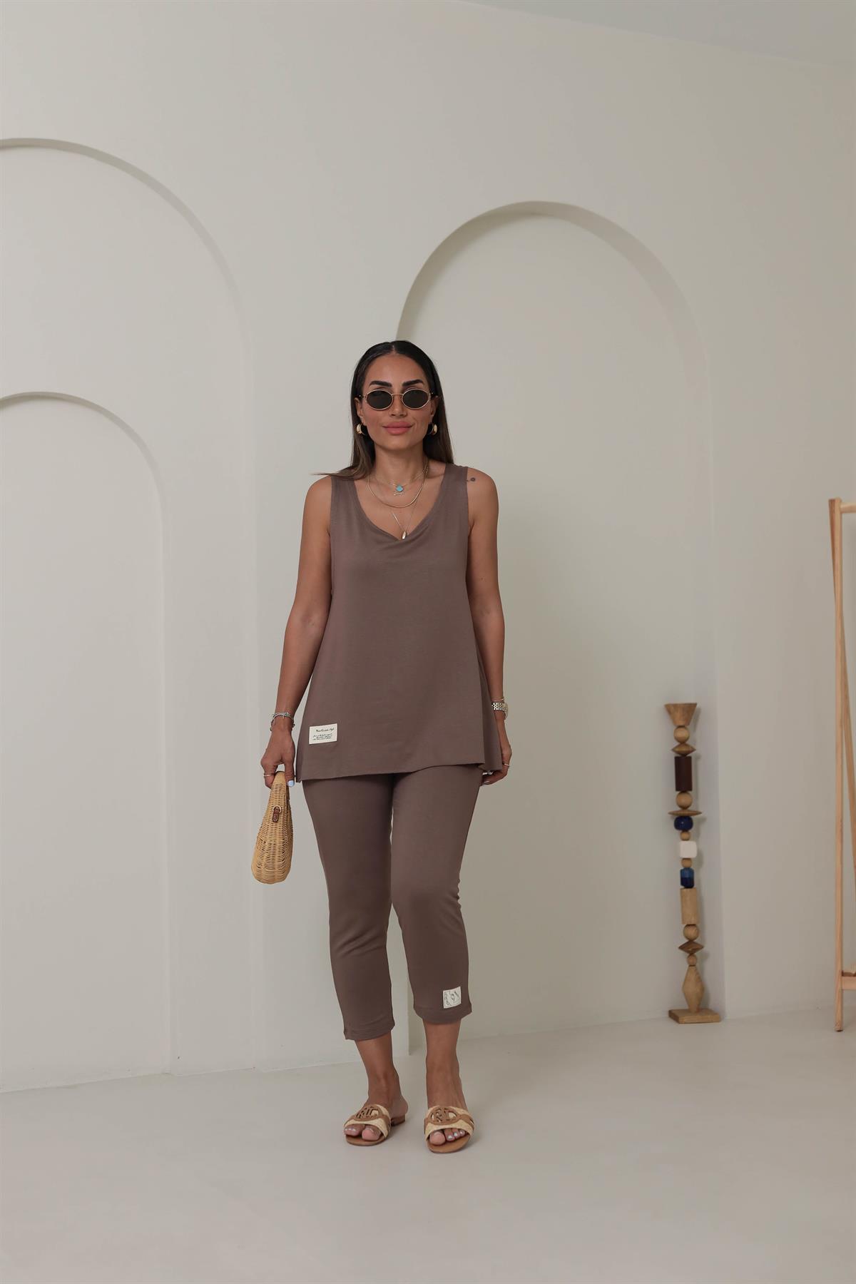 3191 Sıfır Kol Armalı Rahat Takım KAHVE