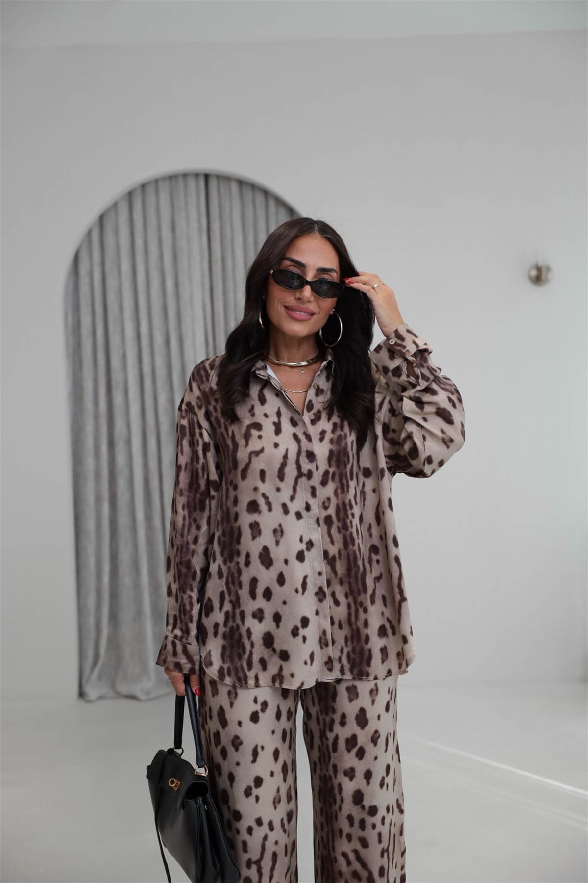9065 Leopar Desenli Gömlek Pantolon Takım LEOPAR
