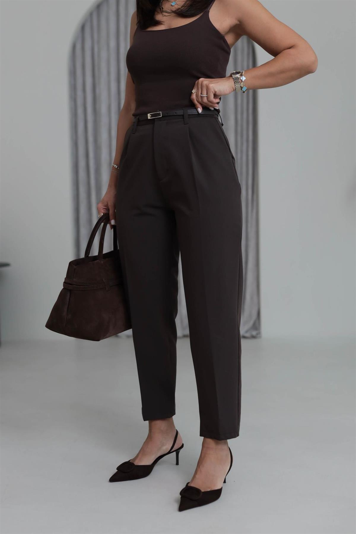 7638 İnce Kemerli Cepli Kumaş Pantolon KAHVE