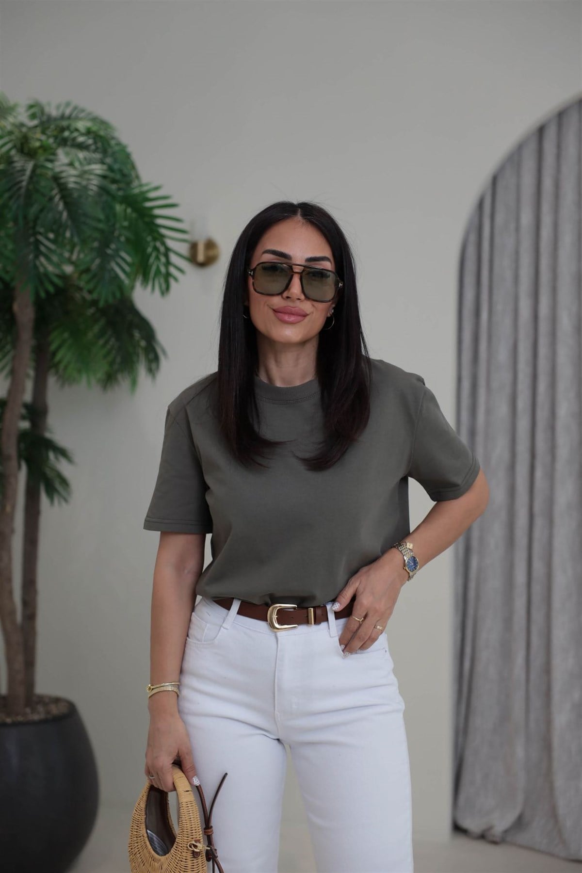 0312 Dekoratif Dikişli Pamuklu Tshirt HAKİ YEŞİL