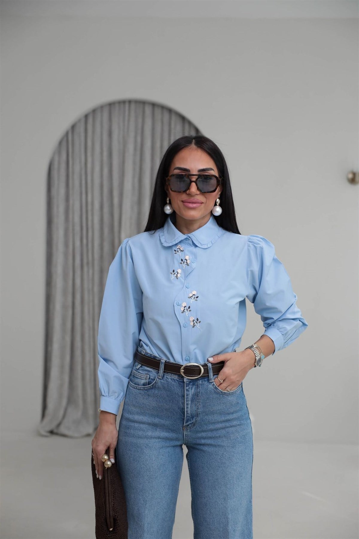 5118 Yaka Fırfırlı Nakış İşlemeli Gömlek MAVİ