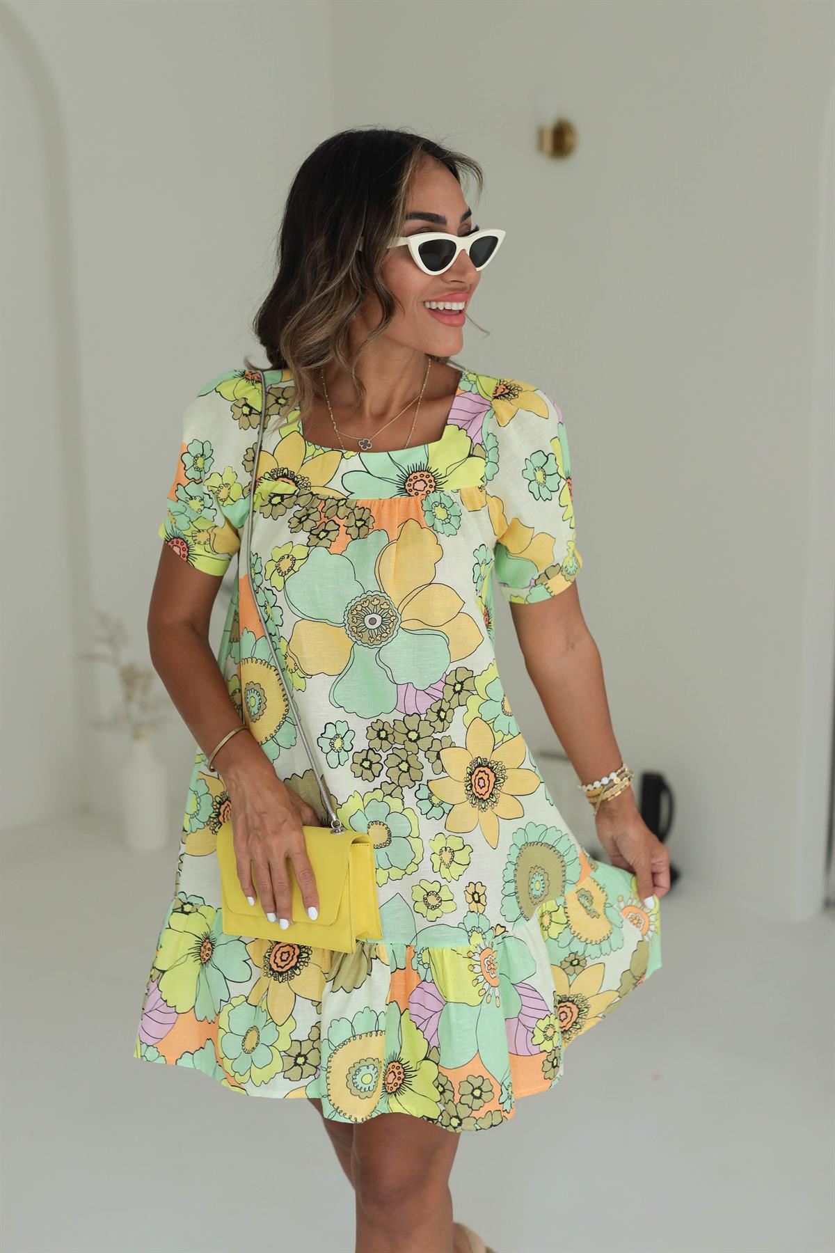 7158 Kare Yaka Çiçekli Keten Elbise